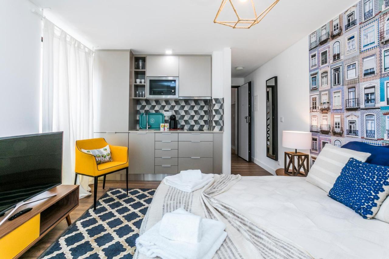 Апартаменты Lxway Lisboa Aos Poiais Экстерьер фото